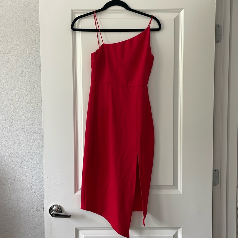 Red midi dress